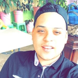 Meet your Posher, Josue